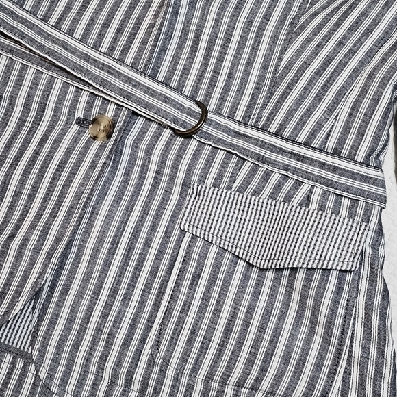 Banana Republic Light-Weight Cotton Striped Belted Blazer Blue/White. Size 12. - Picture 5 of 11
